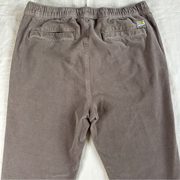 Vuori Men’s Optimist Corduroy Pants in Walnut Light Brown Size Large Style V440 - Picture 7 of 11